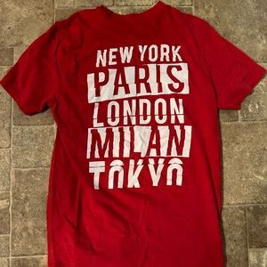 Men’s Aeropostale T shirt